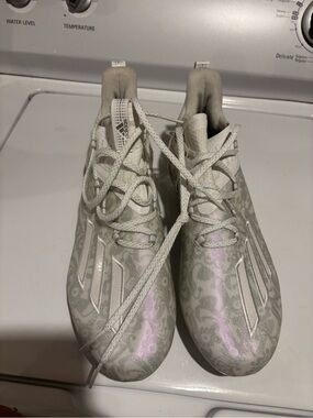 Adidas Adizero men’s football cleats